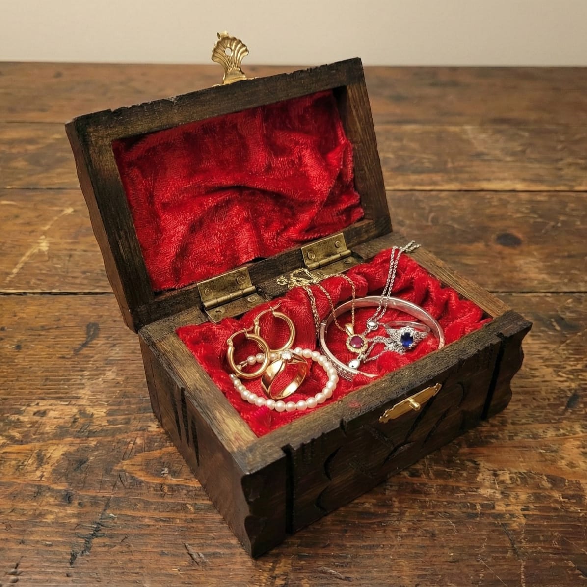 Coupes Wooden Jewelry Box